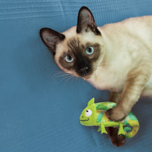 Load image into Gallery viewer, KONG Cat Refill Hamelions ar uzpildāmu kaķumētru, 12 cm, rezerves kaķumētra
