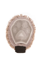 Load image into Gallery viewer, Dog Gone Smart Dirty Dog Grooming Mitt, superabsorbējošas mikrošķiedras / gumijas plaukstas suka-cimds, pelēks