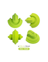 Load image into Gallery viewer, Chewtastic Geometrics, interaktīva gumijas manta sunim, var piepildīt
