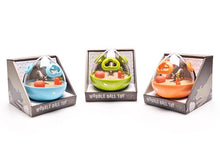 Load image into Gallery viewer, PLAY Wobble Ball Treat Toy - Gardumu spēļmanta sunim

