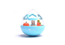 Load image into Gallery viewer, PLAY Wobble Ball Treat Toy - Gardumu spēļmanta sunim

